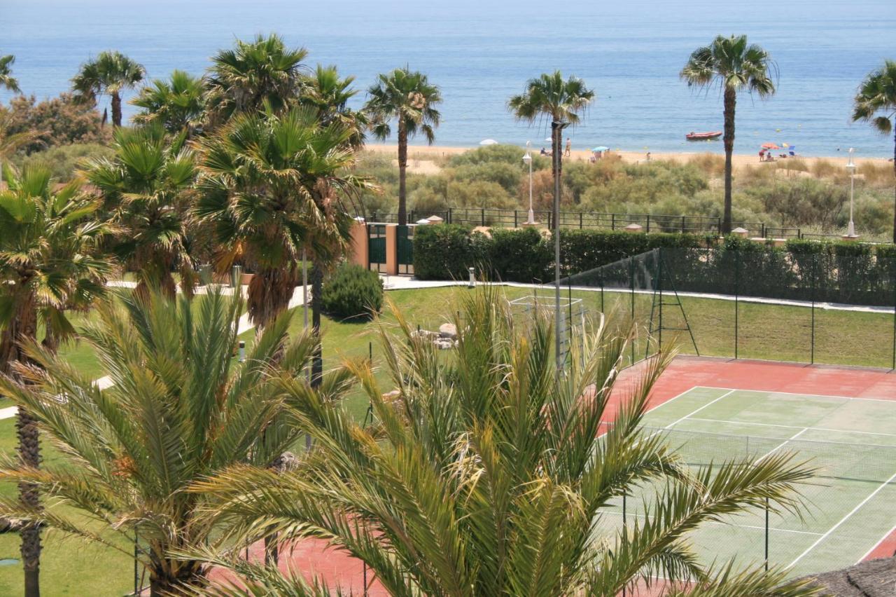 atico en Las Americas Islantilla primera línea de playa Exterior foto