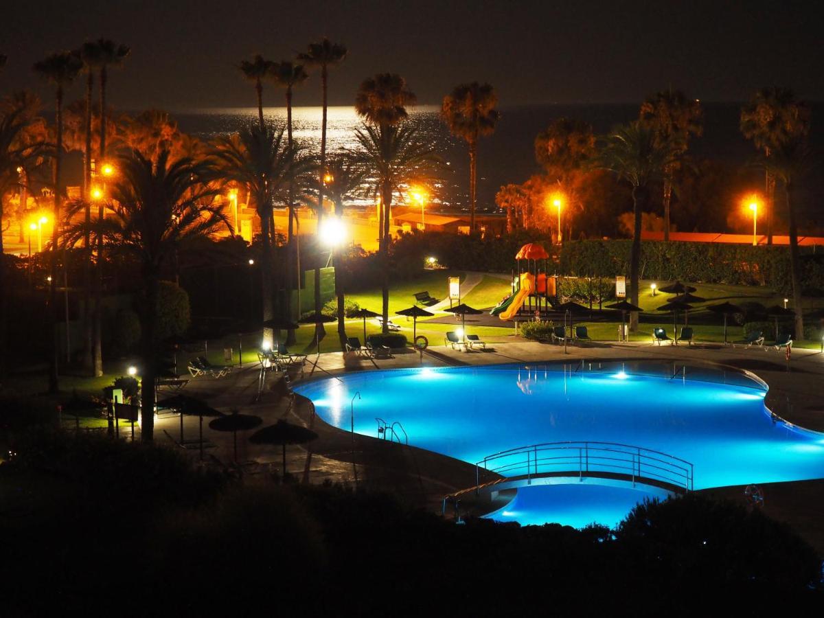 atico en Las Americas Islantilla primera línea de playa Exterior foto