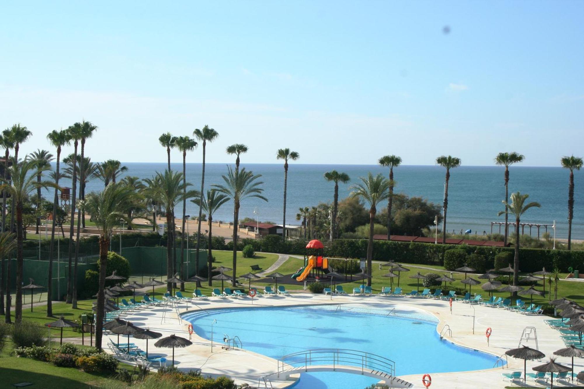 atico en Las Americas Islantilla primera línea de playa Exterior foto