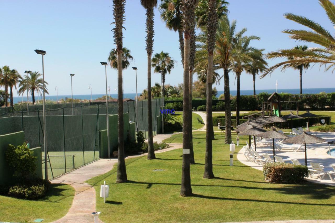 atico en Las Americas Islantilla primera línea de playa Exterior foto